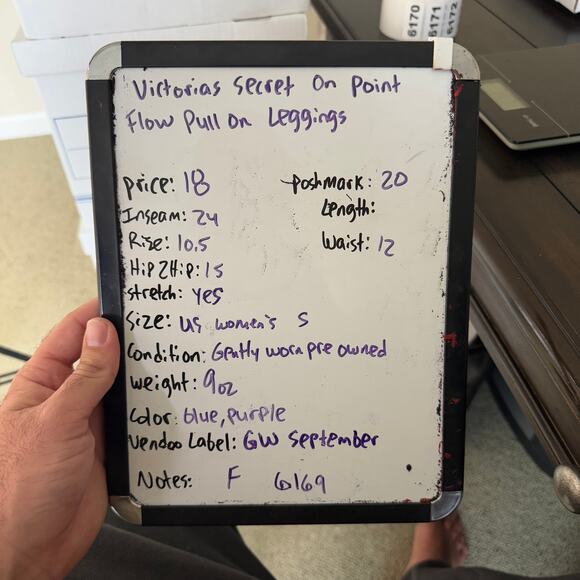 Victorias Secret On Point Flow Pull On Leggings US Women's S - Picture 5 of 5